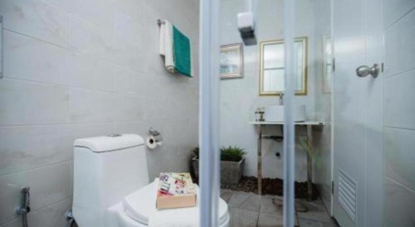 Отель Anchor Boutique House Patong Экстерьер фото