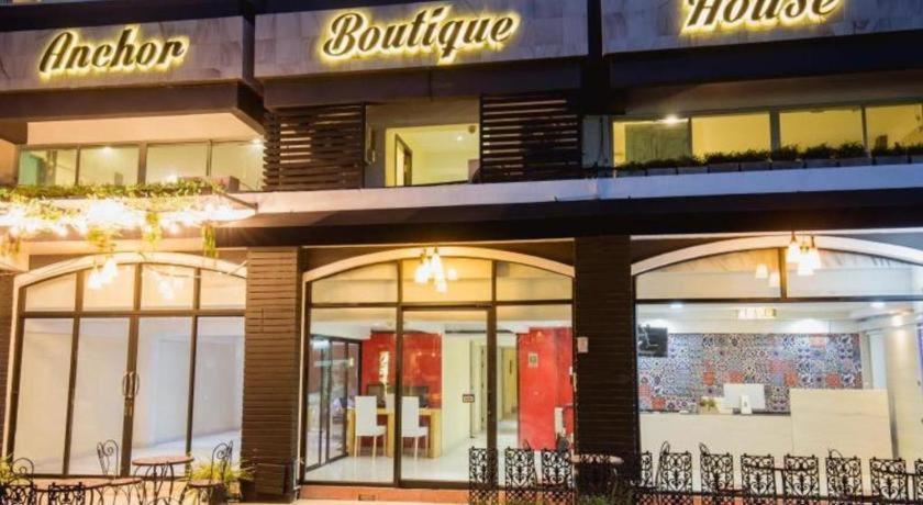 Отель Anchor Boutique House Patong Экстерьер фото
