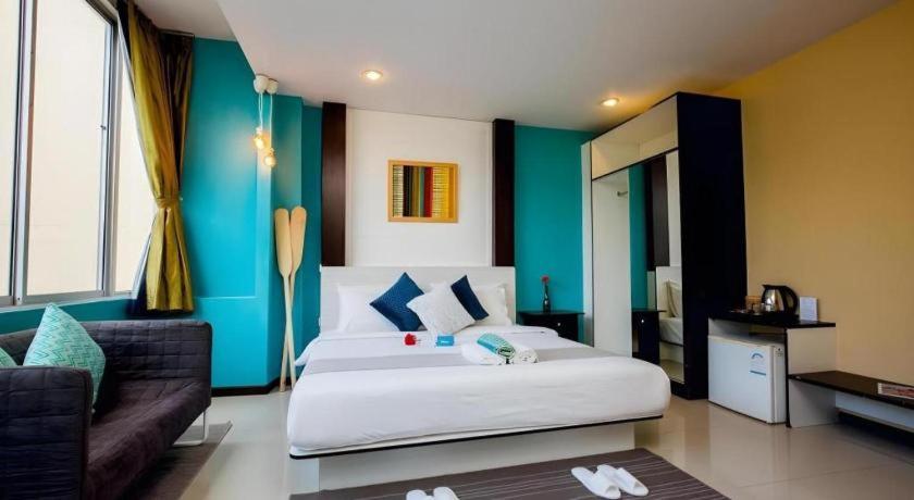 Отель Anchor Boutique House Patong Экстерьер фото