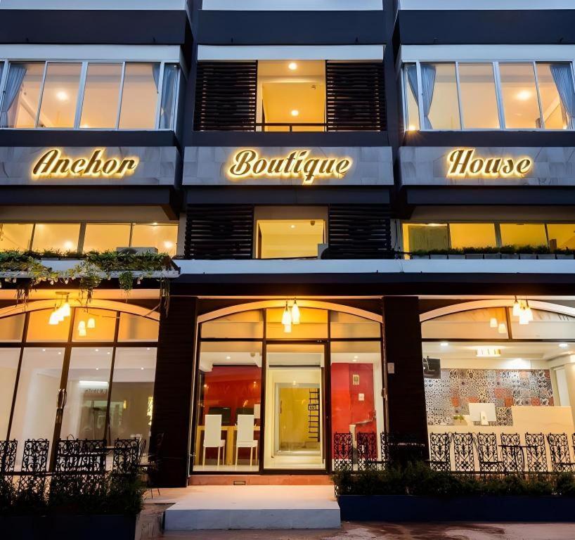 Отель Anchor Boutique House Patong Экстерьер фото